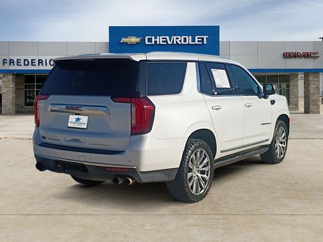 2022 GMC Yukon Base