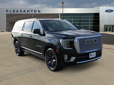 2023 GMC Yukon XL Denali