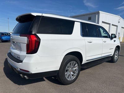2025 GMC Yukon XL Base