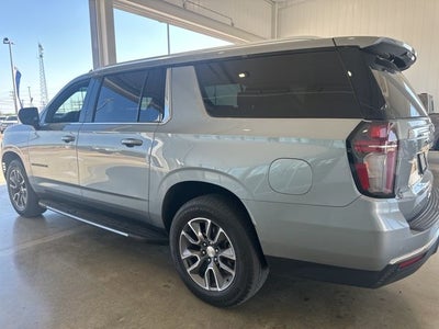 2023 Chevrolet Suburban LS
