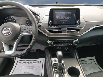 2025 Nissan Altima SV