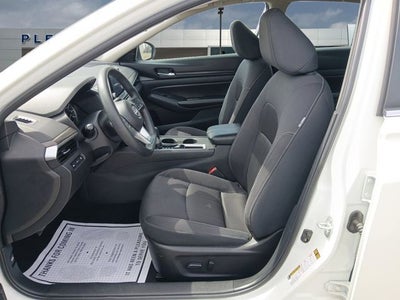 2025 Nissan Altima SV