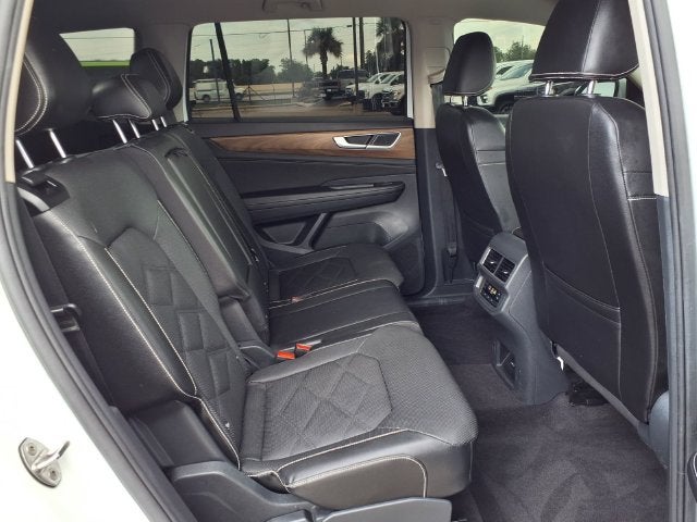 2024 Volkswagen Atlas 2.0T SE