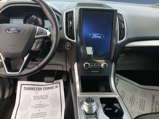 2024 Ford Edge Base