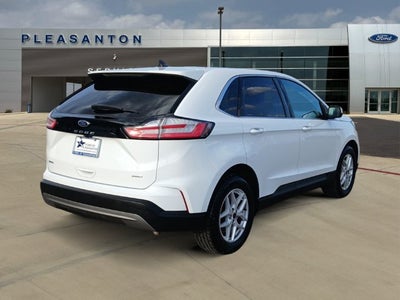 2024 Ford Edge Base
