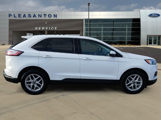 2024 Ford Edge Base