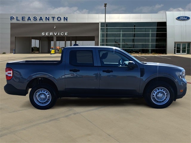 2025 Ford Maverick Base