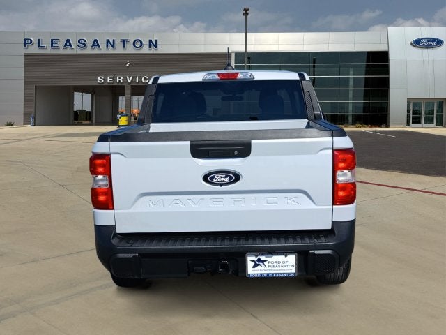 2025 Ford Maverick Base