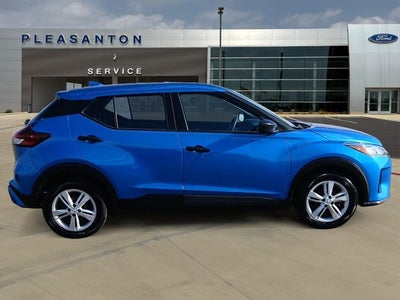 2024 Nissan Kicks S