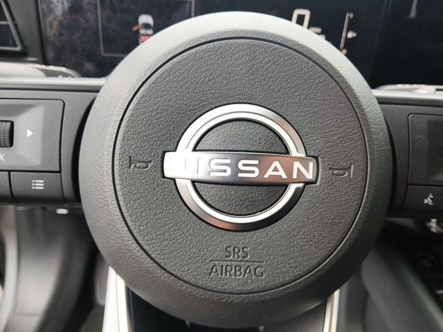 2025 Nissan Kicks S