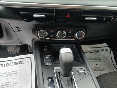 2025 Nissan Kicks S