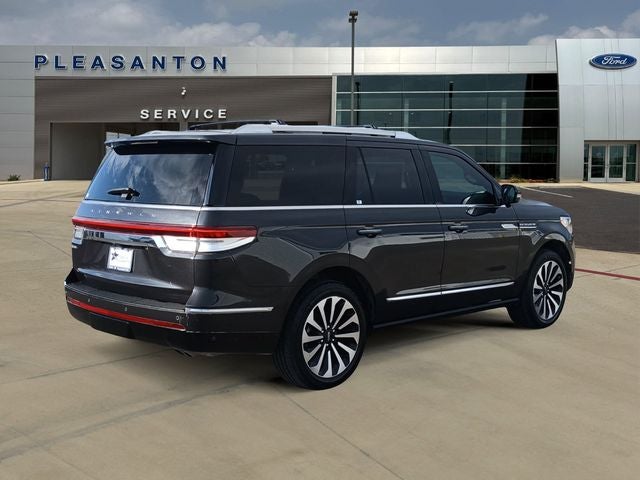 2023 Lincoln Navigator Reserve