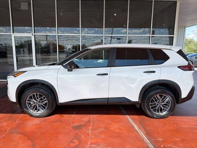 2023 Nissan Rogue Base