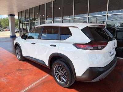 2023 Nissan Rogue Base
