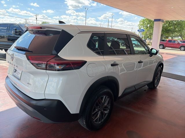 2023 Nissan Rogue Base