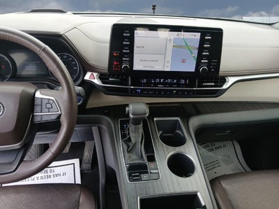 2024 Toyota Sienna Platinum 7 Passenger