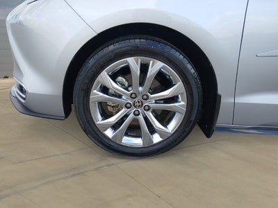 2024 Toyota Sienna Platinum 7 Passenger