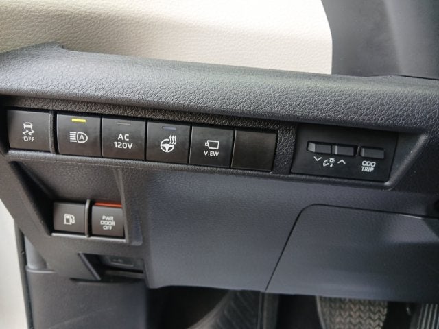 2024 Toyota Sienna Platinum 7 Passenger