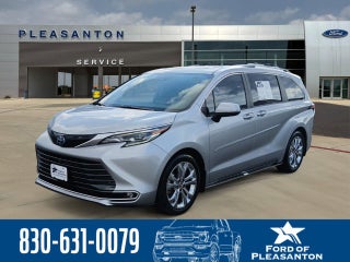 2024 Toyota Sienna Platinum 7 Passenger