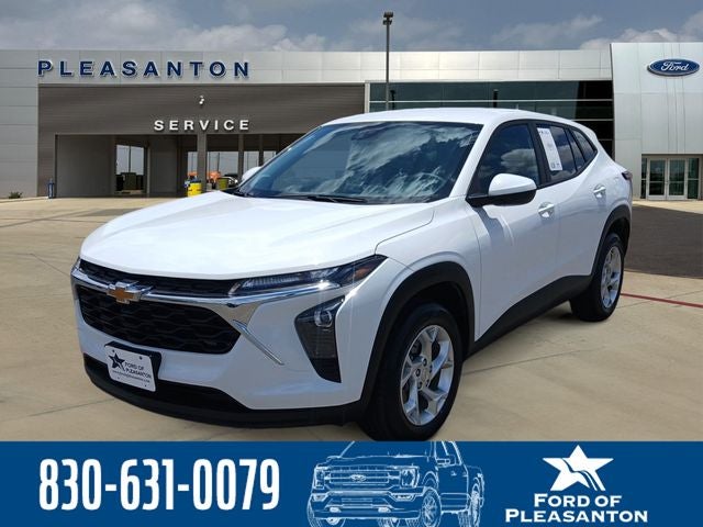 2025 Chevrolet Trax LS