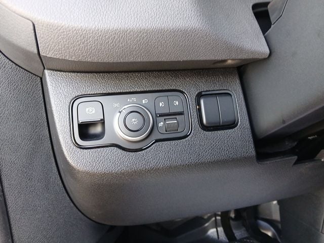 2026 Mercedes-Benz Sprinter 2500 144 WB Standard Roof Passenger