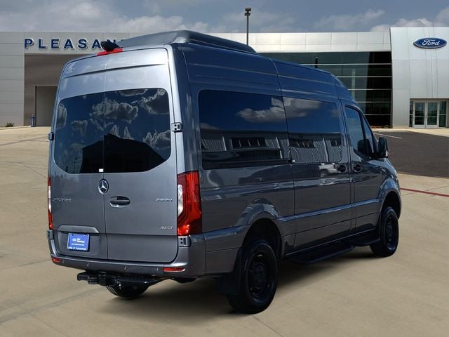 2026 Mercedes-Benz Sprinter 2500 144 WB Standard Roof Passenger