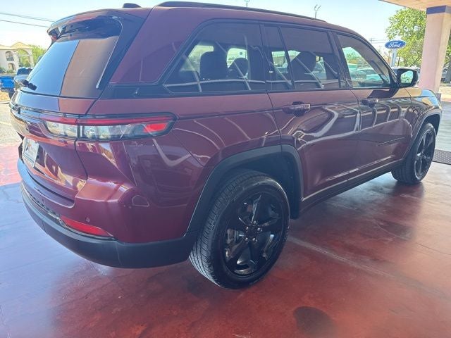 2024 Jeep Grand Cherokee Laredo