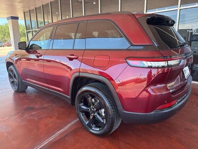 2024 Jeep Grand Cherokee Laredo
