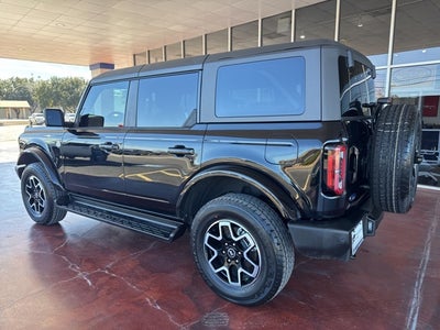 2025 Ford Bronco Outer Banks®