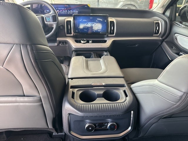 2025 Ford Expedition Max Base