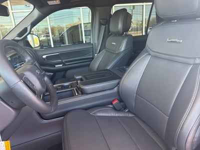 2026 Ford Expedition Platinum®