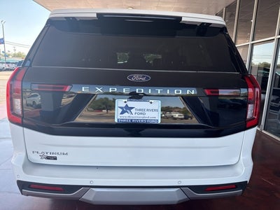 2025 Ford Expedition Platinum®
