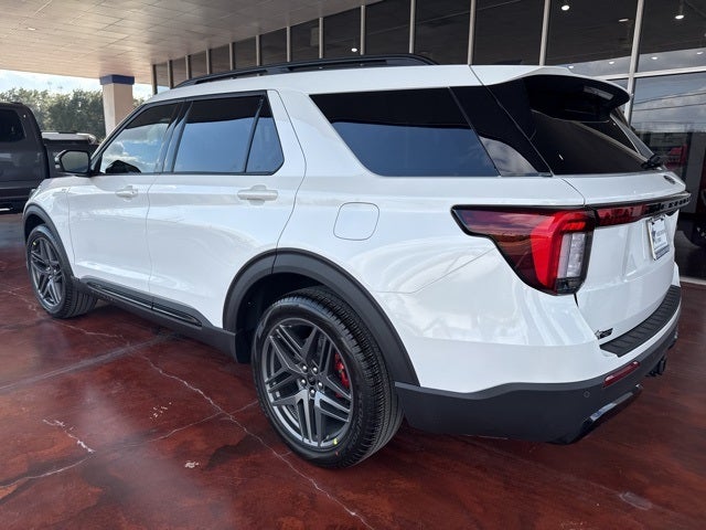 2026 Ford Explorer Base