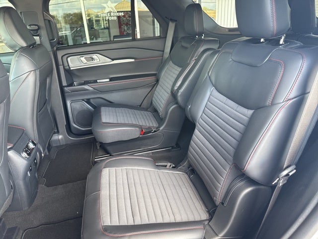 2026 Ford Explorer Base