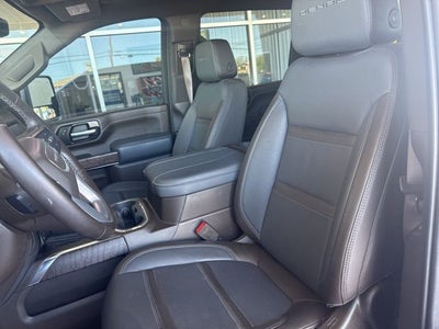 2023 GMC Sierra 2500HD Denali