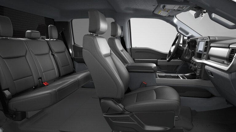 2026 Ford Super Duty F-350® XLT