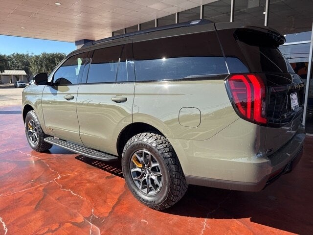 2025 Ford Expedition TREMOR®