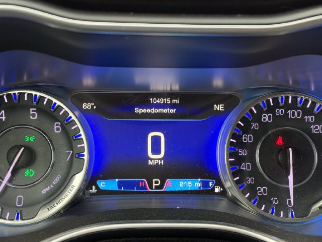 2016 Chrysler 200 C