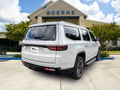 2022 Jeep Wagoneer Series III