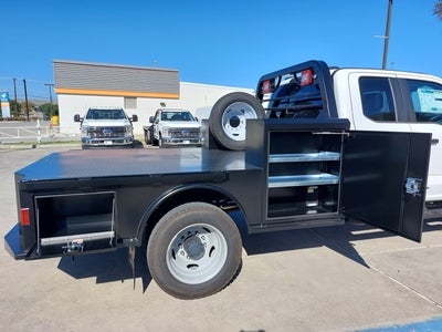 2025 Ford F-550SD F-550® XL