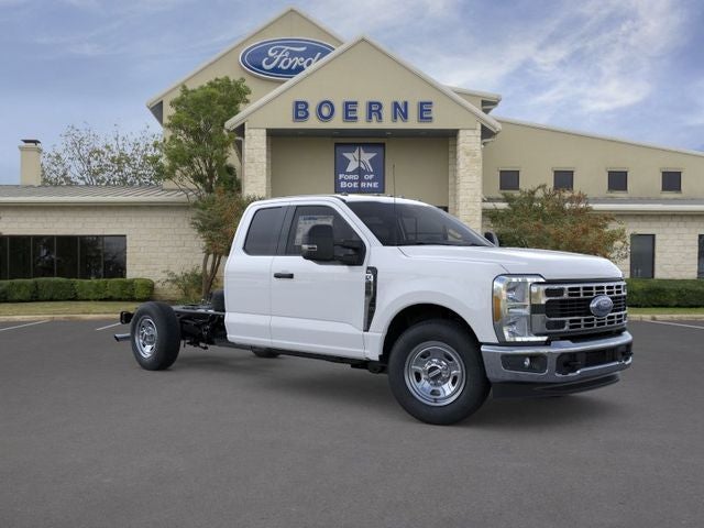 2026 Ford F-350SD F350 4X2S/CCCSR