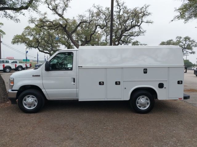 2026 Ford E-350SD E-350 SRW