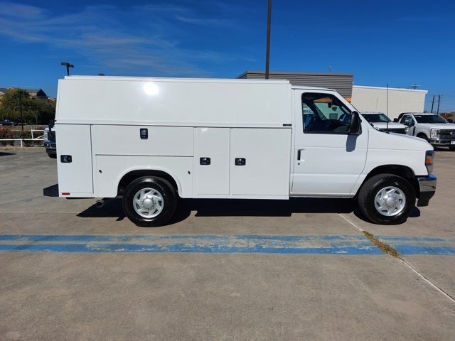 2026 Ford E-350SD E-350 SRW