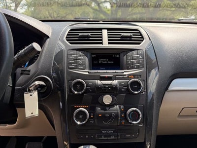 2019 Ford Explorer Base