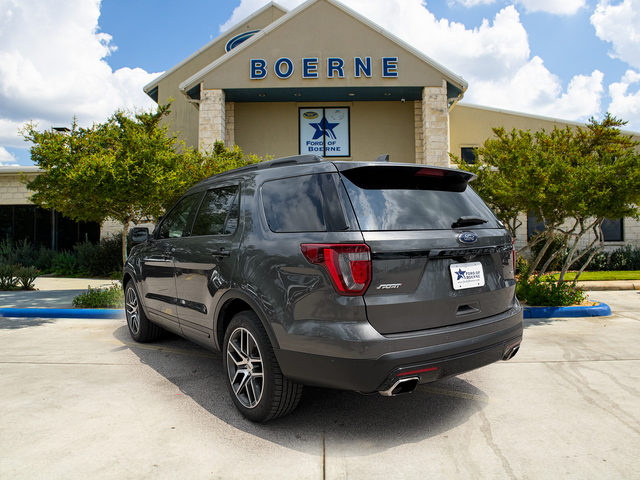 2017 Ford Explorer Sport