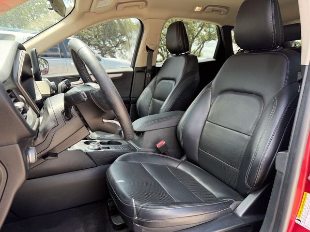 2020 Ford Escape Base