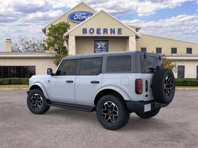 2026 Ford Bronco Outer Banks®