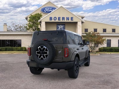 2026 Ford Bronco Outer Banks®