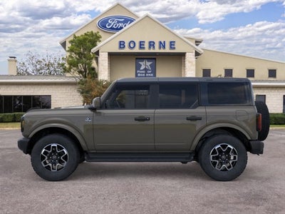 2026 Ford Bronco Outer Banks®