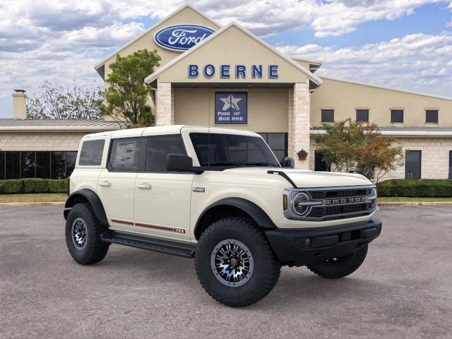 2026 Ford Bronco Outer Banks®